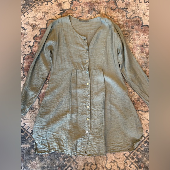 cut loose Olive Green Button-Front Long Sleeve Tunic Boho Resort - Picture 4 of 7